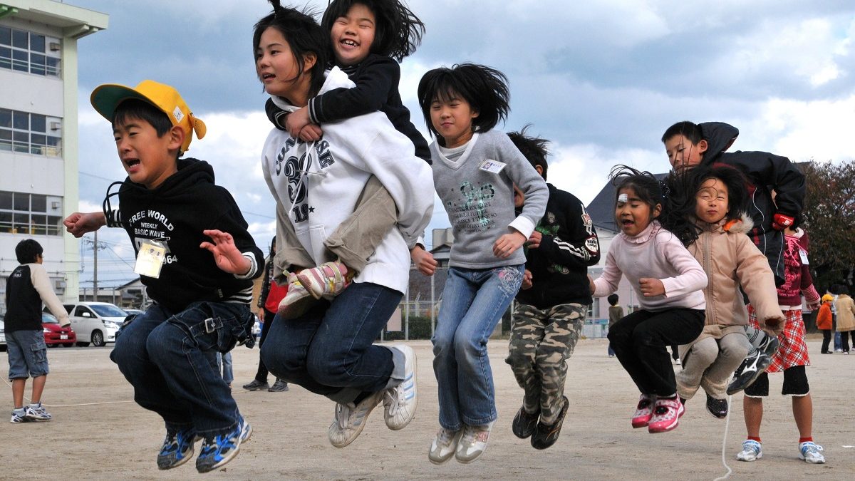 子どもを 待ち の姿勢にしない 楽しい体育授業 三行教育技術 みんなの教育技術