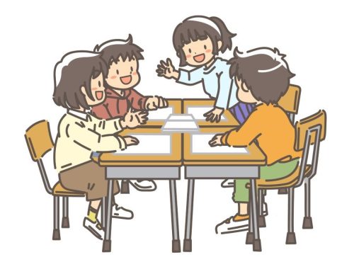 班ごとに「哲学対話」をする子供たち