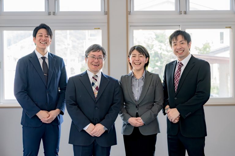 小学校職員のイメージ