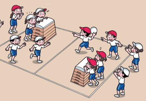 かくれんぼドッジをする子供たち