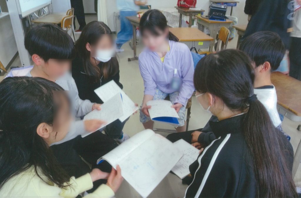 生活班で自主勉強の工夫の話合い