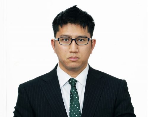 愛知県岡崎市立新香山中学校
藤渕俊旭 教諭