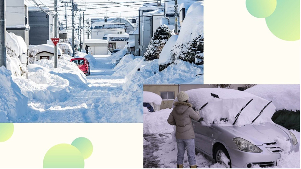 雪深い冬の深浦町の風景