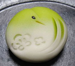 季節を表現した和菓子