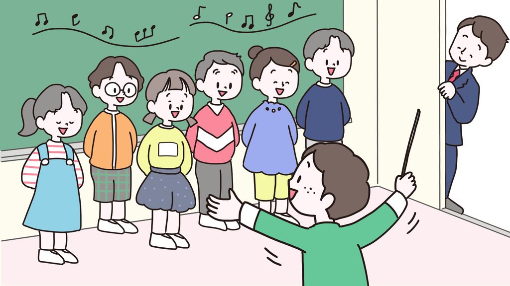 合唱の練習をする子供たちと見守る教師